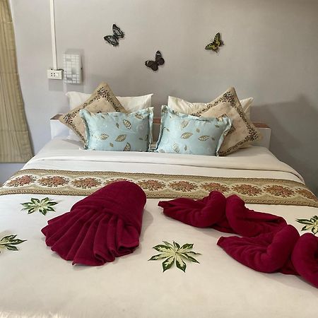 Hotel Mada Lanta Mai Keaw Ko Lanta Esterno foto