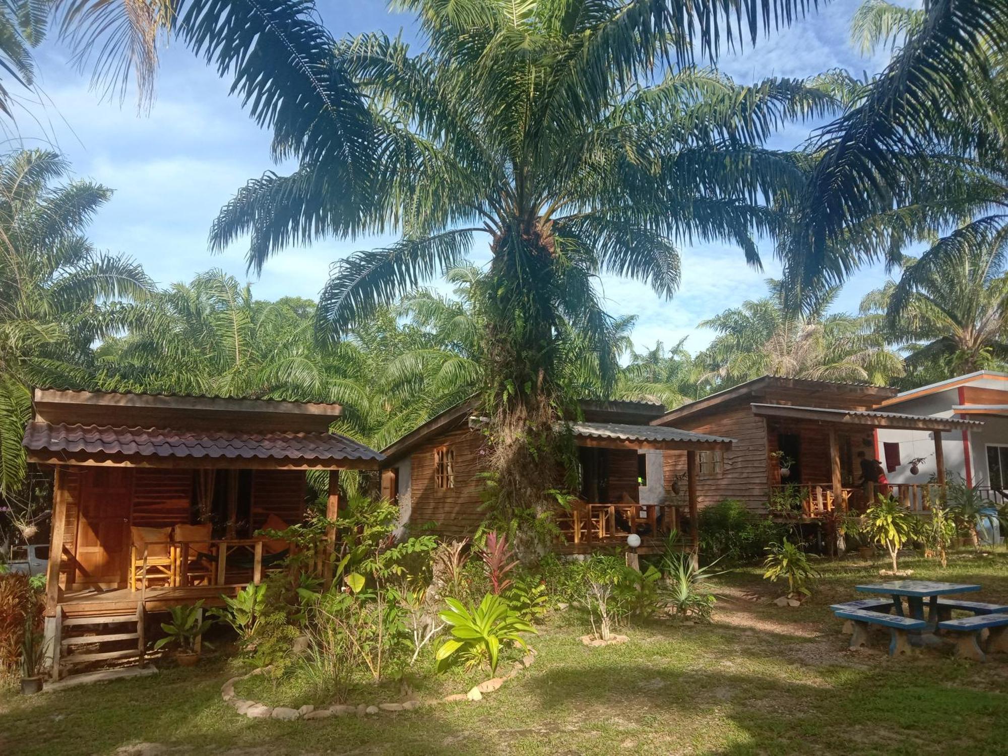 Hotel Mada Lanta Mai Keaw Ko Lanta Camera foto
