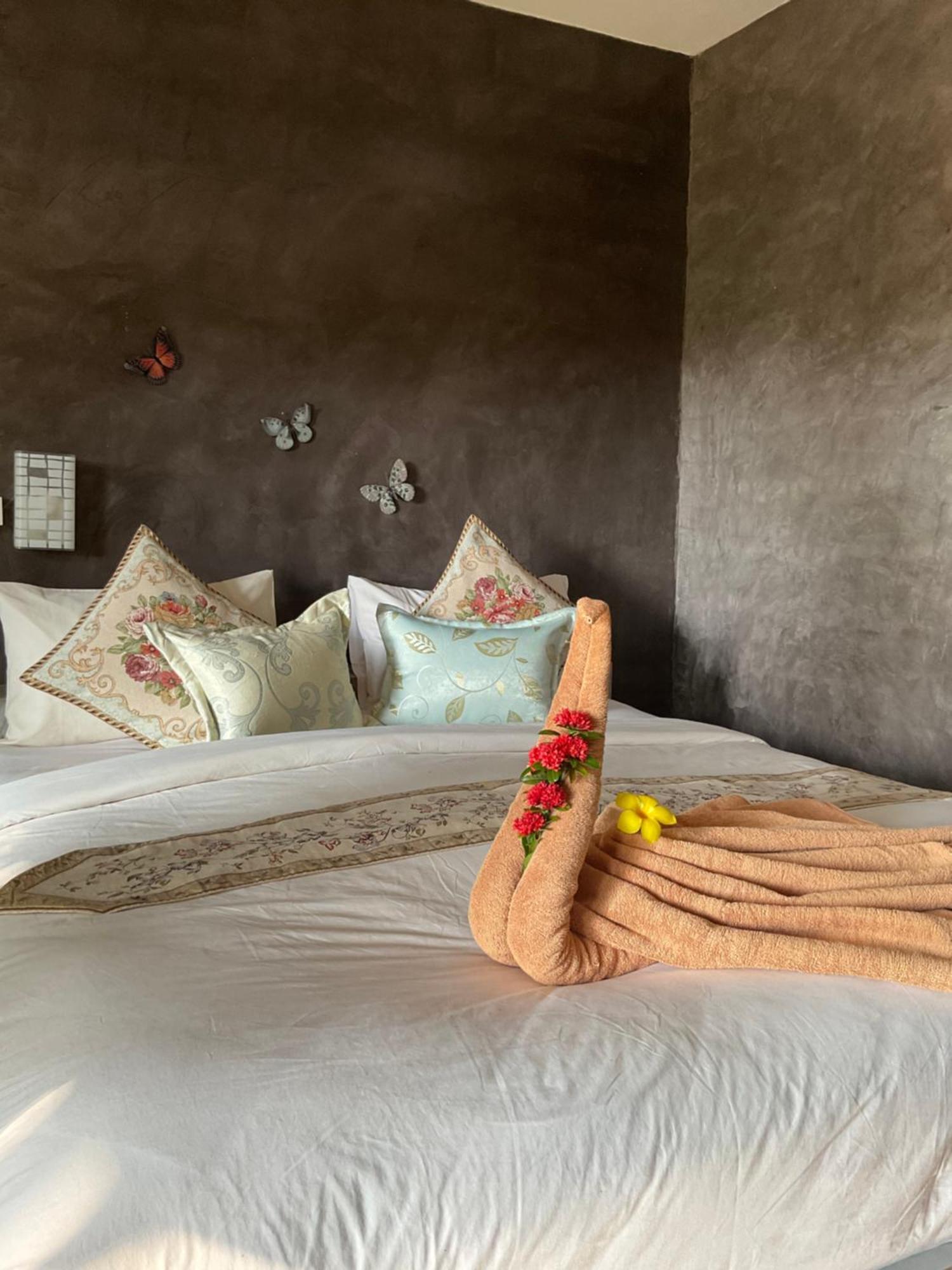 Hotel Mada Lanta Mai Keaw Ko Lanta Esterno foto