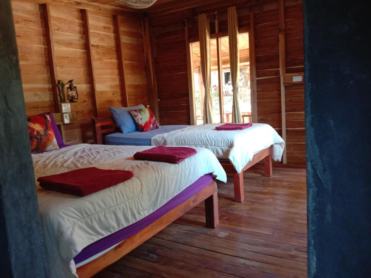Hotel Mada Lanta Mai Keaw Ko Lanta Esterno foto