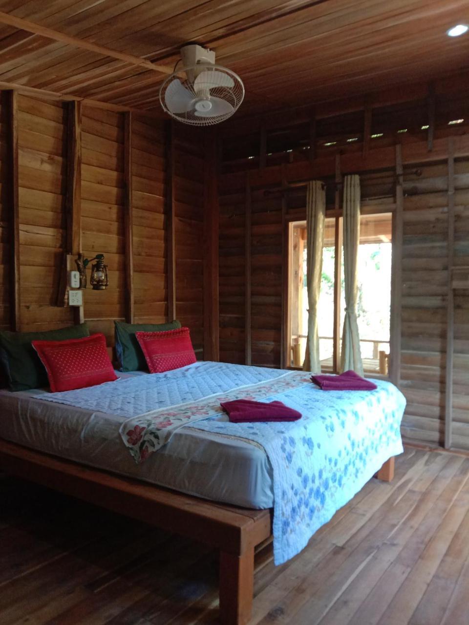 Hotel Mada Lanta Mai Keaw Ko Lanta Esterno foto
