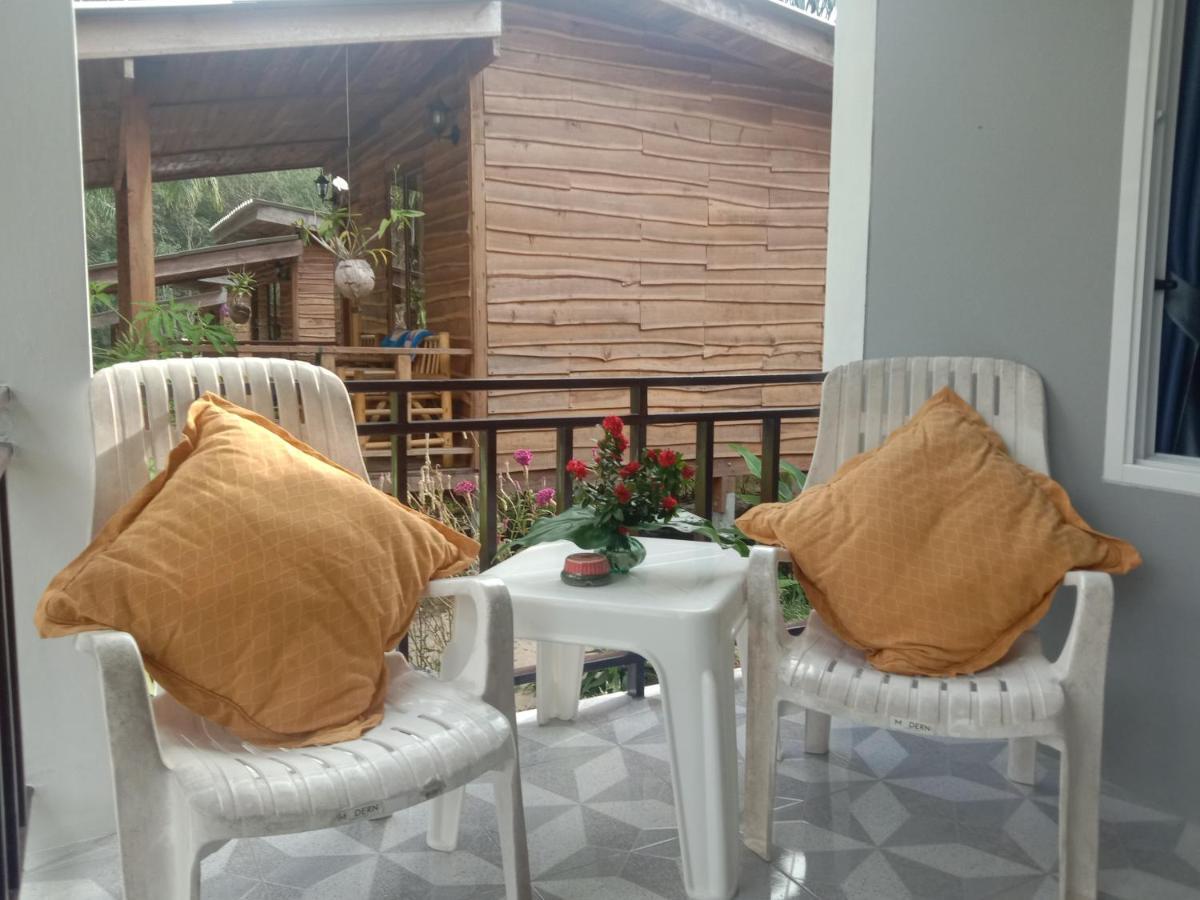 Hotel Mada Lanta Mai Keaw Ko Lanta Esterno foto